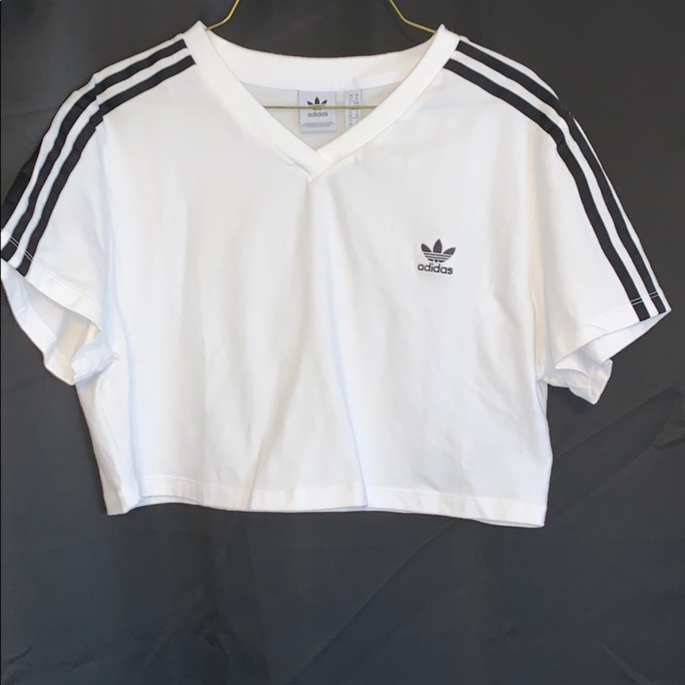 Crop adidas tee